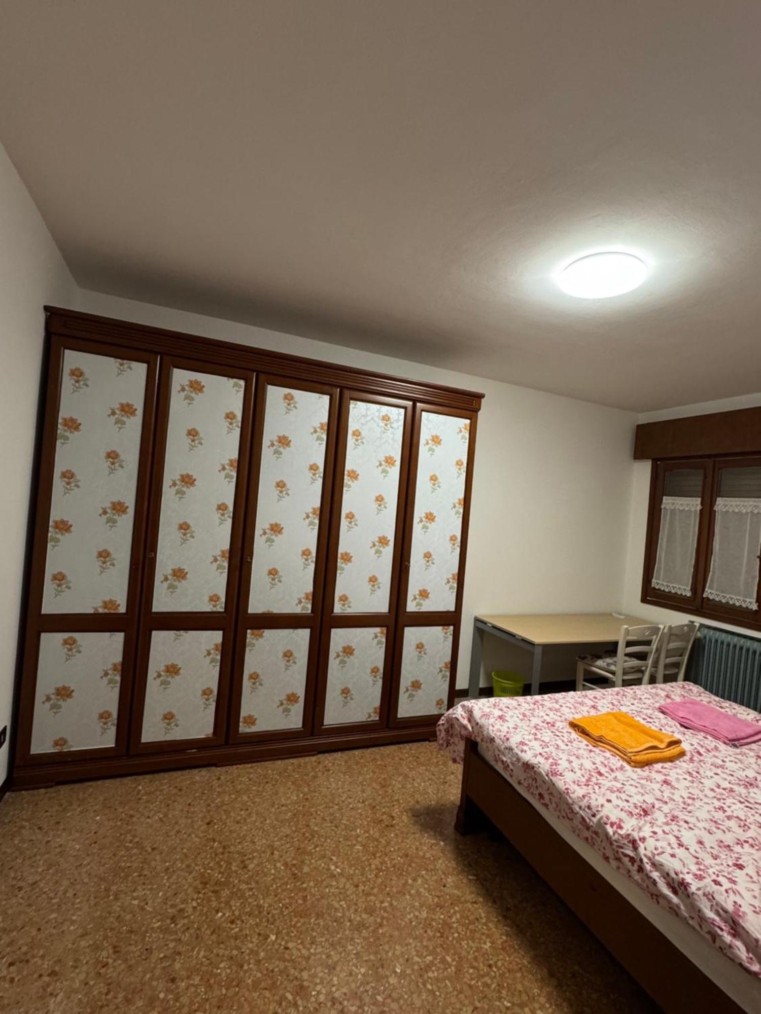 Venice Leisure Mestre Bagian luar foto